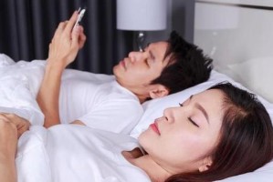 男人出轨后婚姻还能修复吗？（如何面对出轨，重建婚姻信任）