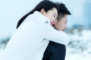 如何追回前任女友，让她重新爱上你？（重拾爱情，重获幸福！）