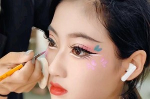 初恋未发出的情书（我对你的爱，只为你而守候）