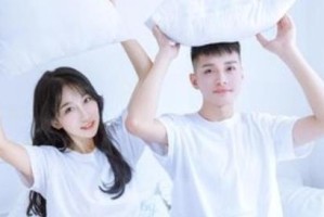 爱情与现实的平衡（以女友太现实该分手嘛为例，探讨如何在爱情中找到平衡）