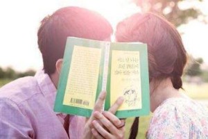 彩礼阻碍爱情，如何挽回男友（分手的痛，怎样才能不离不弃？）