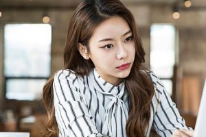 女友劈腿挽回专业步骤（如何以专业步骤破解女友劈腿，重新挽回感情？）