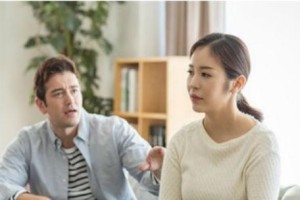 老公执意要离婚，如何挽回？（教你如何从心理、行动两方面来解决婚姻危机）
