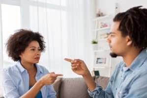 挽救婚姻的有效方法——以冷暴力为主题（掌握正确方法，让婚姻回到幸福轨道）