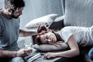 以我伤了女朋友的心，如何挽回？（15个步骤详解，重建信任与爱情）