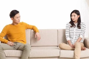 如何挽回刚刚离婚的婚姻？（15个有效的方法教你重修爱情！）