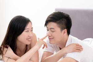 老公出轨后如何挽回他的心——情感危机中的救赎（分析出轨原因，发现矛盾焦点，用爱点燃重获信任之火）