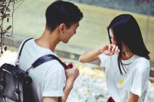 如何挽回前男友的心（通过以下15个步骤，让你重新拥有你的爱情）