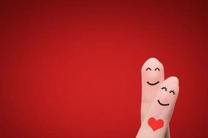 如何挽回男友对你的冷漠？（15个实用技巧让你爱情火热重燃）