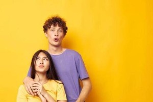 如何决定是否分手（面对感情困境，如何做出明智决定）