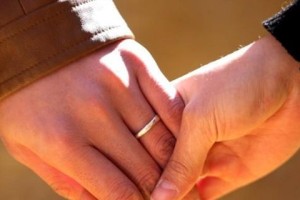 成功挽回婚姻的技巧（如何让爱情重燃——15个实用建议）