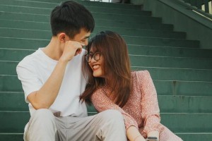 这样做，大龄剩女也能成功脱单！（成功脱单的关键在于自我提升、积极行动和开放心态。）