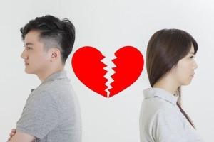 男人心已离，如何挽回？（15种方法教你赢回他的心）