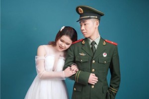 如何挽回女友的真心？（用真情告白让她回来，让我们再次拥抱幸福）