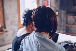 如何挽回出轨的男友？（掌握正确方法，找回爱情）
