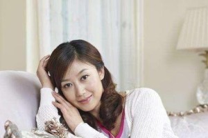 处理男人出轨（如何应对伴侣的不忠行为，选择沉默或坦诚？）