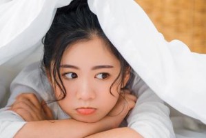 高级绿茶勾引术，让他欲罢不能！（揭秘高级绿茶勾引术，教你如何轻松征服他心，1个）
