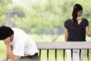 如何挽回逝去的爱情（分手了怎么办？从这15个步骤开始逆袭！）