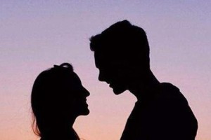 挽回坚决离开的女友的方法（如何让离开的女友重新回到你身边？）