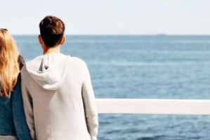 夫妻之间的隔阂如何化解（15个方法帮你化解夫妻间的隔阂）