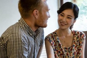 表白失败后如何挽回女生？（成功重获她的心，这些技巧不能错过！）