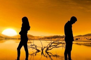 如何以分手后怎样复合妙招重获爱情？（掌握3个小技巧，让你的感情回到过去。）