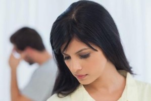 挽回女友的坚决分手（如何用正确的方法重新赢得她的心）