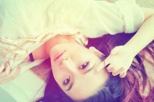 如何轻松挽回前女友（从心态到行动，不可忽视的3个关键步骤）