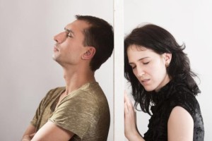 老公出轨了怎么办？如何应对婚姻危机（婚姻危机下的情感处理技巧与方法）