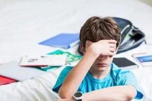 如何预防和挽回失恋抑郁症（15个实用的应对策略，帮你度过失恋低谷）