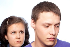 如何挽回因犯错导致老婆提出离婚的婚姻（挽救婚姻的7个必备步骤，让你从犯错中走出阴影）