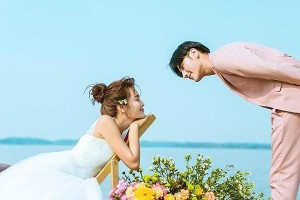 如何用成功的方法挽回男友？（从理智分析到实际操作，这些招数助你成功挽回男友）