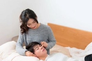 如何挽回前女友断联多久？（分手后如何让前女友重新回到你的生活？）