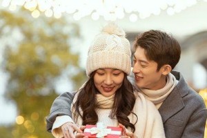 女生的安全感是什么？（探讨女生内心的安全感需求以及如何获得安全感）