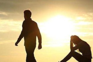 男人精神出轨，你还能原谅吗？（探究男人精神出轨原谅与否的因素和影响）