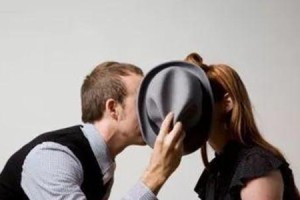 老公婚外情如何挽回？（15个实用的方法和技巧）