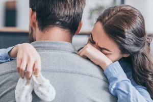 如何挽回丈夫？（两个实用方法帮你成功挽回爱情）