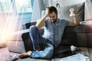 分手后如何挽回女友（15个有效方法，让你迅速赢回她的心）